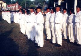 Upacara HUT RI ke 57 dilapangan Teuku Umar Meulaboh, tanggal; 17 Agustus 2004 (47)