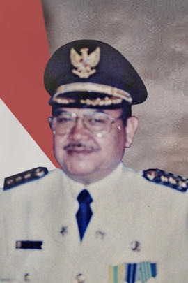 Bupati Aceh Barat Ketujuhbelas a.n Drs. Syahbuddin