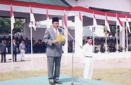 Upacara HUT RI ke 57 dilapangan Teuku Umar Meulaboh, tanggal; 17 Agustus 2004 (75)