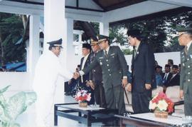 Upacara HUT RI ke 57 dilapangan Teuku Umar Meulaboh, tanggal; 17 Agustus 2004 (66)