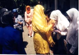 Upacara HUT RI ke 57 dilapangan Teuku Umar Meulaboh, tanggal; 17 Agustus 2004 (35)