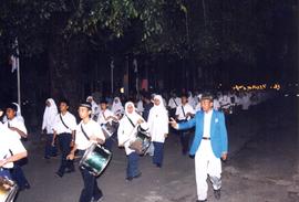 Malam Taptu dilepas di Pendopo Bupati Kabupaten Aceh Barat, tanggal; 16 Agustus 2002 (10)