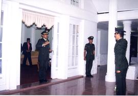 Malam Taptu dilepas di Pendopo Bupati Kabupaten Aceh Barat, tanggal; 16 Agustus 2002 (1)
