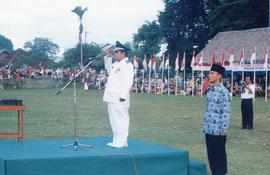 Upacara HUT RI ke 57 dilapangan Teuku Umar Meulaboh, tanggal; 17 Agustus 2004 (73)