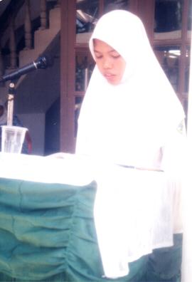 Upacara HUT RI ke 57 dilapangan Teuku Umar Meulaboh, tanggal; 17 Agustus 2004 (24)