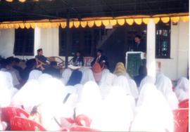 Upacara HUT RI ke 57 dilapangan Teuku Umar Meulaboh, tanggal; 17 Agustus 2004 (33)